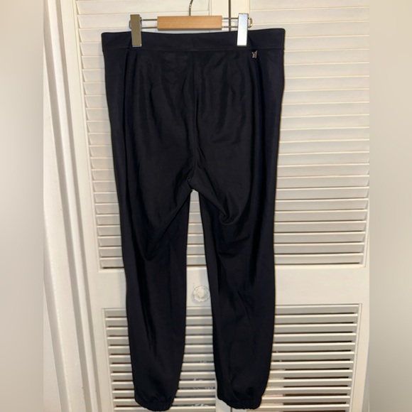 TRISTAN Sport Chic Pant With Elastic Cuff - Picture 9 of 9